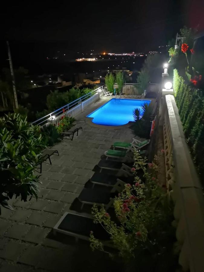 Turistico Perla